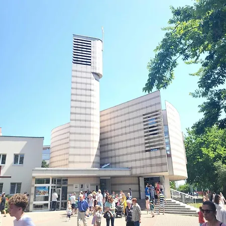 Апартаменты Spacious 3-room, Family-friendly, Baby-friendly, Near Center, Free Parking