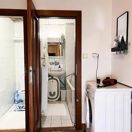 Spacious 3-room, Family-friendly, Baby-friendly, Near Center, Free Parking Διαμέρισμα